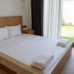 Merkez Sueper Lueks Cesme