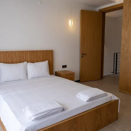 Merkez Süper Lüks * Çeşme