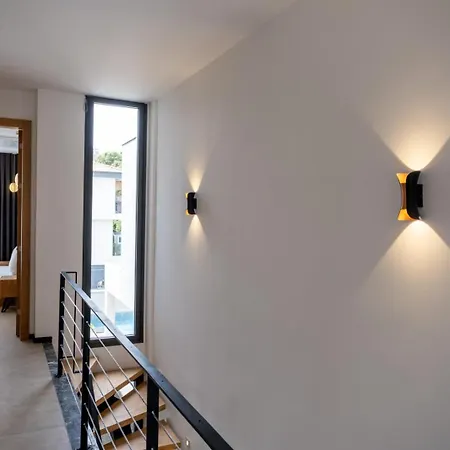 Merkez Süper Lüks Villa Çeşme