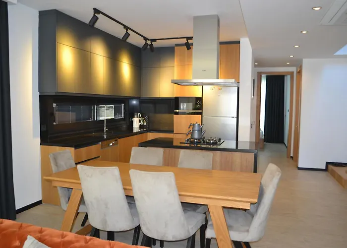 Merkez Süper Lüks Villa Çeşme